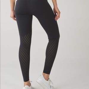 Lululemon Enlighten Tights